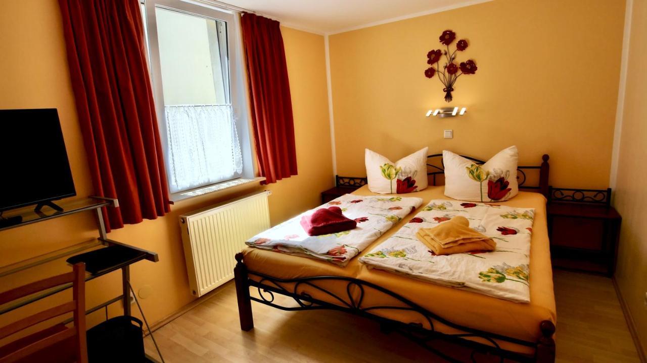 Fruehstueckspension Metilstein Eisenach Esterno foto